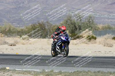 media/Dec-07-2025-CVMA (Sun) [[3e7d2de5dc]]/Race 8-Middleweight Shootout/